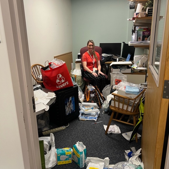 Meet your Posher, Brooke - Picture 3 of 4